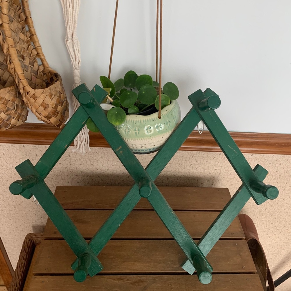 Accordion rack
